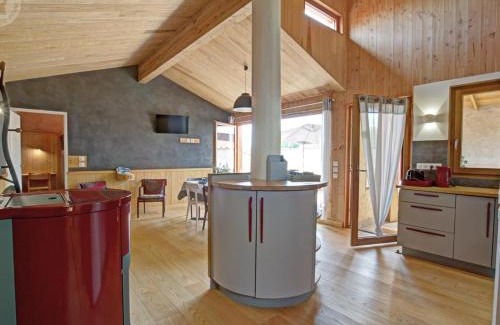 Verrieres-en-Forez House | Charmant gîte en pierre avec terrasses spacieuses - FR-1-496-327