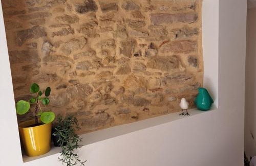 Lacenas Apartment | Charmant studio à 5 minutes de villefranche