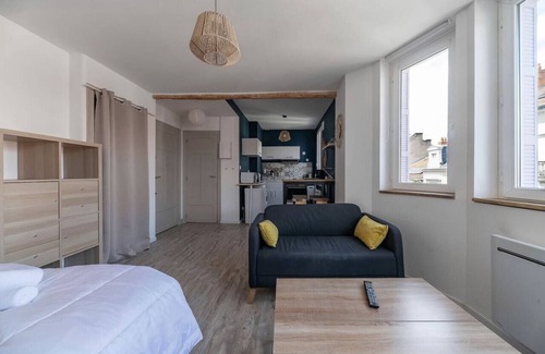Quartier de France Apartment | Charmant studio - proximité parcs et plan d’eau
