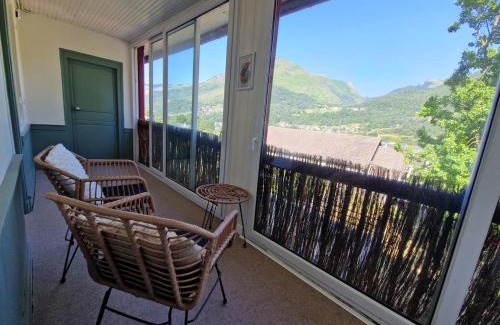 Laruns Apartment | Charmant T2 avec Loggia vue montagne