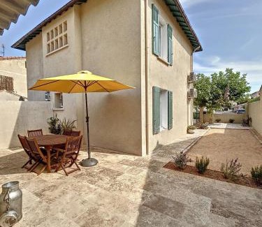 Fos-sur-Mer House | Charmante maison de ville avec jardin, terrasse et terrain de pétanque