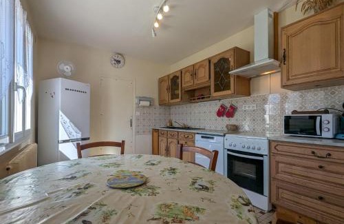 Montipouret House | Charmante maison rénovée avec jardins à Berry - Proche de Châteauroux et La Châtre - FR-1-591-190