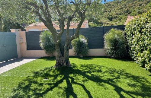 Ramatuelle House | Charme méditerranéen Terrasse féerique et vue mer