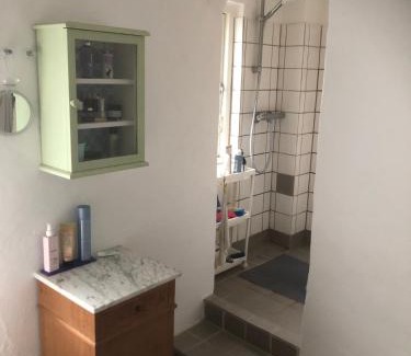 Indre by Apartment | Charmerende lejlighed i hjertet af Aarhus C