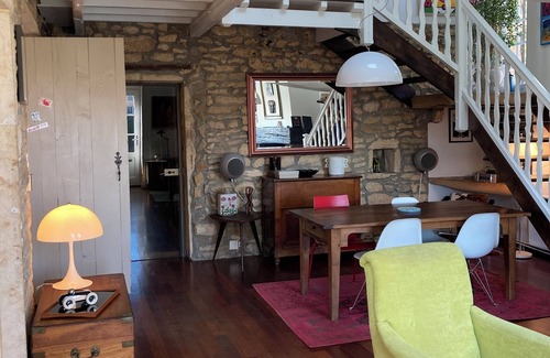 Pouilly-le-Monial House | Charming golden stone house with swimming pool. Pets welcome!