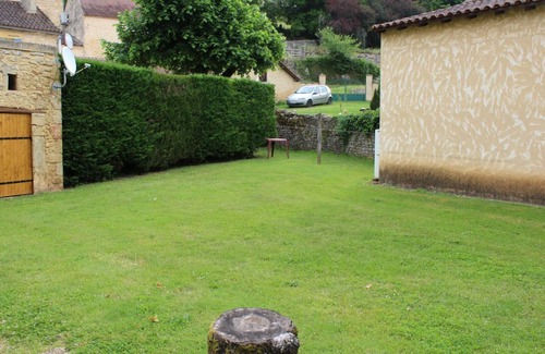Saint-Marcel-du-Perigord Cottage | Charming Cottage in Quiet Village, Near Lalinde - Garden, Baby Equipment, Pet-Friendly