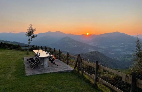 Saint-Jean-Pied-de-Port House | Charming mountain location