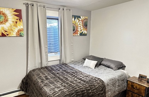 Russian Jack Park Apartment | Charming 1 bed 1 bath apartment 5 mins from downtown Anchorage