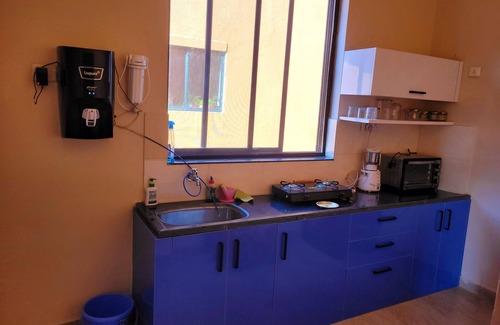 Varca Apartment | Charming 1-bedroom apartment with WiFi, AC in vibrant Goa