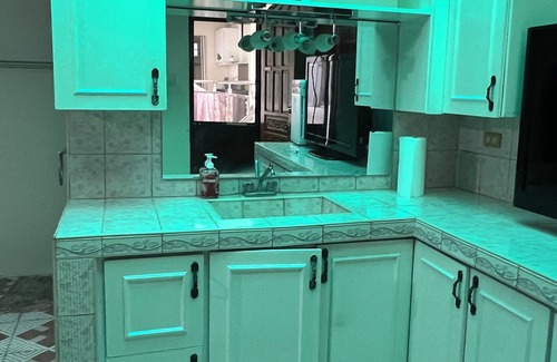 Malolos City House | Charming 1-bedroom house with AC, WiFi in pleasant Malolos City