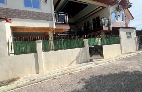 Malolos City House | Charming 1-bedroom house with AC, WiFi in pleasant Malolos City