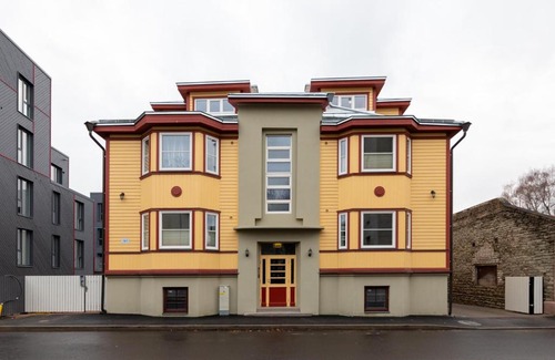 Kesklinn Apartment | Charming 1 BR in Superb Location Free parking