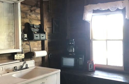 Milford Cottage | Charming 100-Year-Old Lake House on Pristine Mountain Lake -Your Perfect Retreat