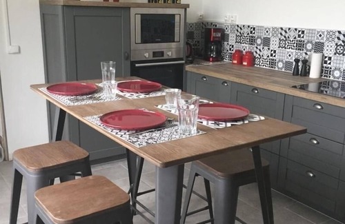 Mers-sur-Indre Cottage | Charming 19th-Century Railway Station Gîte with Pool in Scenic Berry, Sleeps 13