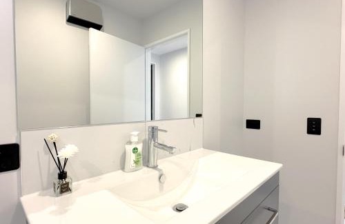 Ilam Apartment | Charming 1BR Retreat next to UC