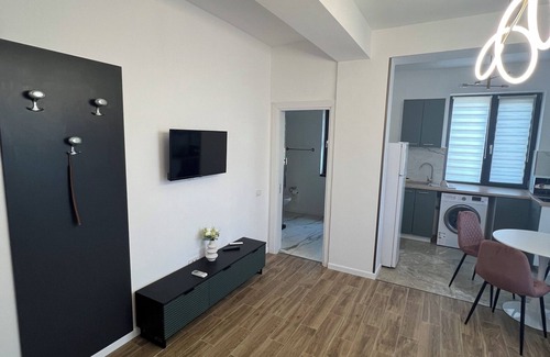 Constanta Apartment | Charming 2 apartments-2 rooms/in central of Constanța,very close of the sea