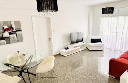 Nicosia Apartment | Charming 2 Bdr Nicosia Apt Free Parking & Wi-Fi