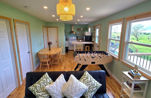 Saint Peters Bay Cottage | Charming 2-bedroom cottage with AC and WiFi in delightful Saint Peters Bay