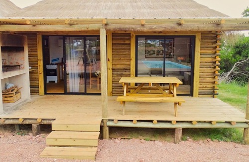 Punta del Diablo House | Charming 2-bedroom bungalow with WiFi, AC in wonderful Punta del Diablo, Uruguay