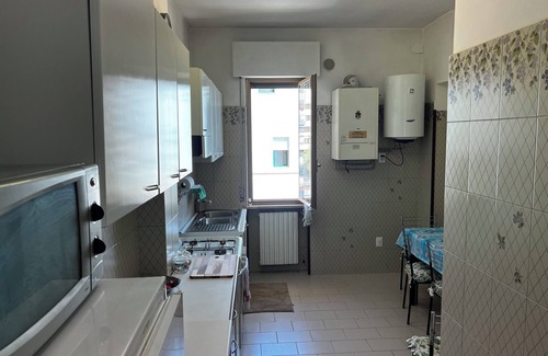 Montesilvano Apartment | Charming 2-bedroom apartment with WiFi, AC in amazing Montesilvano