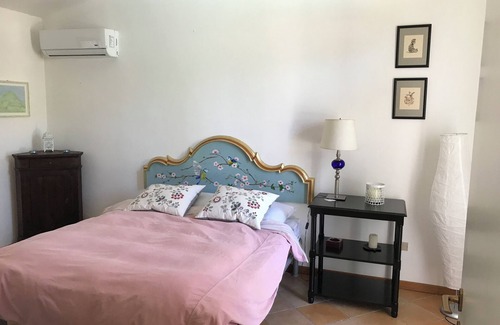 Mogliano Ski Chalet | Charming 2-bedroom chalet in marvelous San Pietro with WiFi, AC