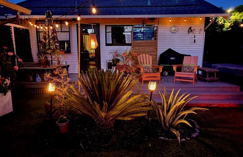 Petaluma House | Charming 2-bedroom Craftsman home in Petaluma