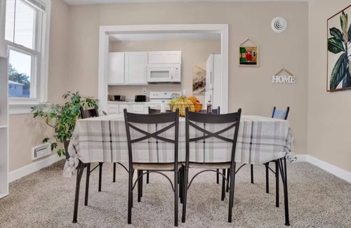 Belleville House | Charming 2-bedroom house in amazing Belleville with AC, WiFi