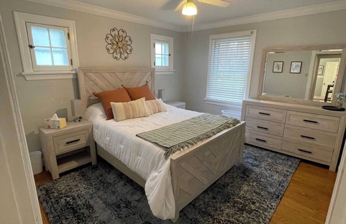 Kirkwood House | Charming 2-bedroom house with AC and WiFi in pleasant Kirkwood