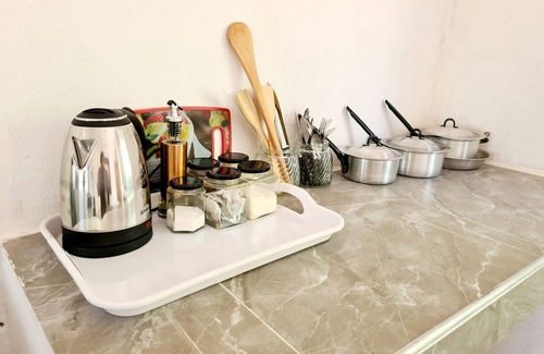 Siavonga House | Charming 2-bedroom house with WiFi, AC in welcoming Siavonga