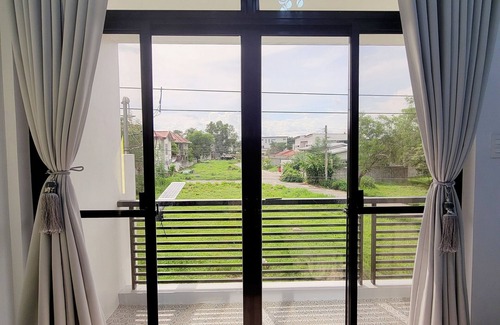 Angeles City House | Charming 2-bedroom house in enchanting Angeles with WiFi, AC