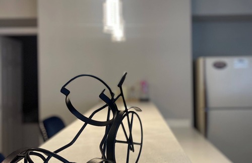 Kent House | Charming 2-bedroom house with AC and WiFi in enchanting Kent.