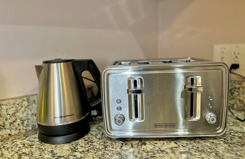 Royal Oak House | Charming 2-bedroom Townhome in Royal Oak with Attached Garage