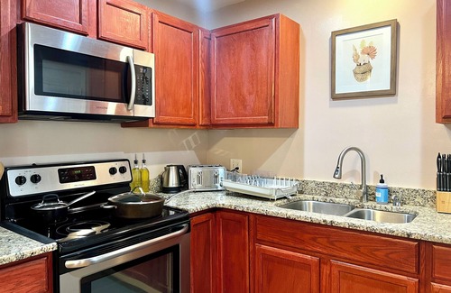 Royal Oak House | Charming 2-bedroom Townhome in Royal Oak with Attached Garage