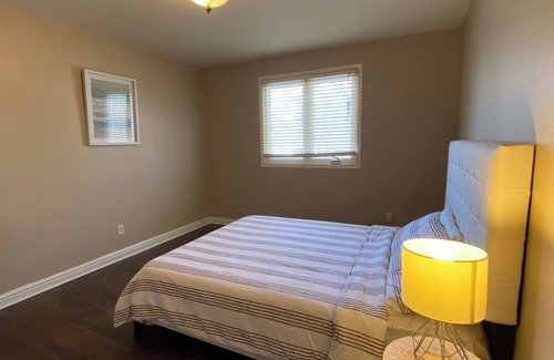 Georgetown House | Charming 3-Bedroom Home in Quaint Countryside Retreat with Modern Comforts