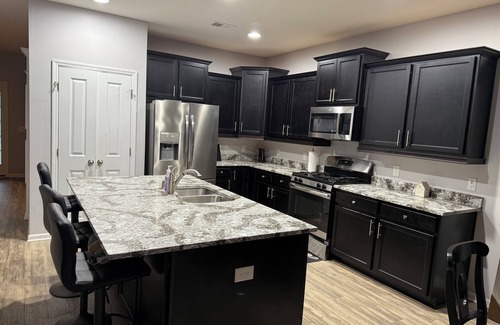 Moncks Corner House | Charming 3-bedroom house with community pool and AC in Moncks Corner