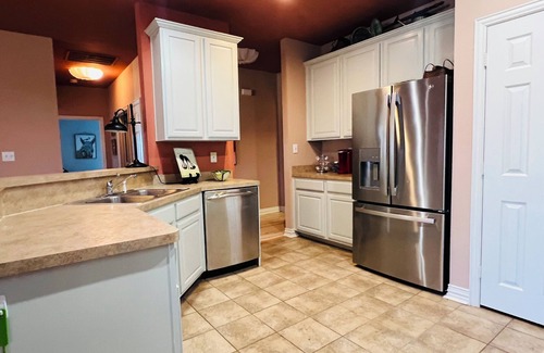 Whitesboro Other | Charming 3 bedroom Farmhouse with amazing views in Whitesboro, Texas.