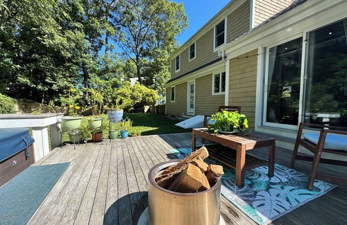 Osterville House | Charming 3-bedroom house in Barnstable