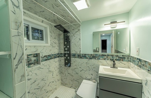 Dix Hills House | Charming 3-bedroom house in lovely Dix Hills with WiFi, AC