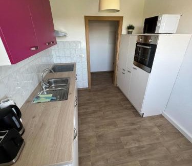 Gross-Sarchen Apartment | Charming 3-Room Apartment in Hoyerswerda, Lusatian Lake District