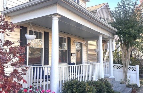 Fredericksburg House | Charming 4-bedroom house in historic downtown Fredericksburg