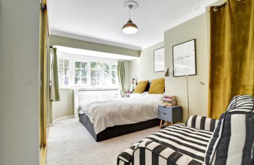 Felsted House | Charming 4 bedroom home in Felsted