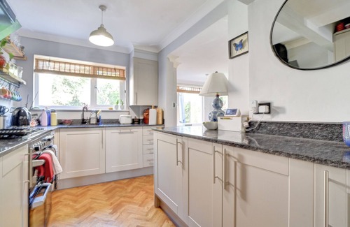 Felsted House | Charming 4 bedroom home in Felsted