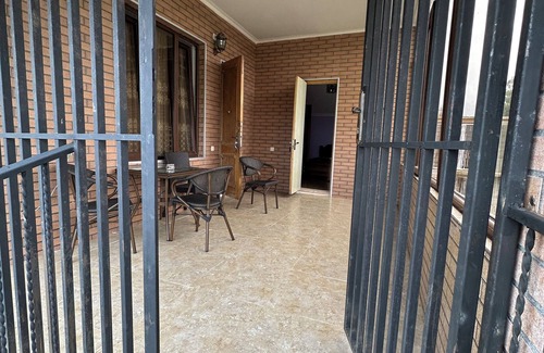 Kobuleti House | Charming 6-bedroom house with AC in Kobuleti