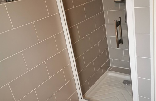 Montceau-les-Mines Apartment | Charming accommodation with swimming pool and jacuzzi.