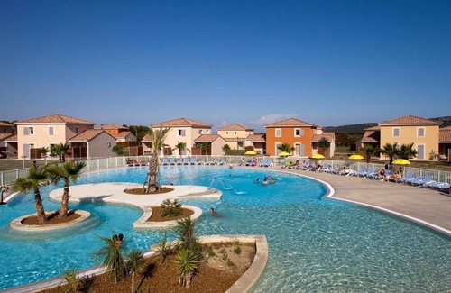 Fabregues Villa | Charming air-conditioned villa of 80m2 with jacuzzi 15min from the sea