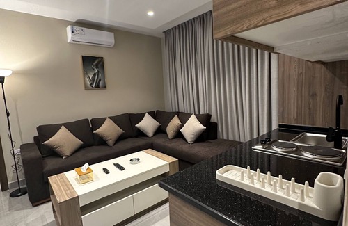 Al Swaifyeh Apartment | Charming Amman Apartment with Moern Amenities