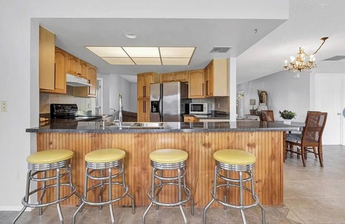 Warm Mineral Springs House | Charming and quiet retreat for your perfect getaway!