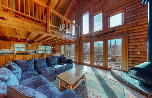 Franconia Cabin | Charming and Secluded Cabin w/Wood Stove, Private Hot Tub, and Mountain Views