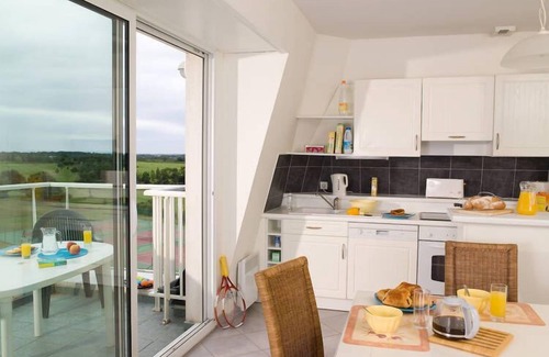 L'Aiguillon-sur-Vie Apartment | Charming apartment located at a golf course