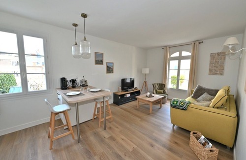 Trouville-sur-Mer Apartment | Charming apartment, bright, quiet, renovated, private parking, "all on foot".